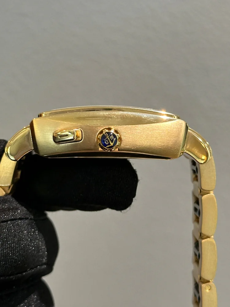 Ulysse Nardin Quadrato Dual Time Perpetual 326-90/69